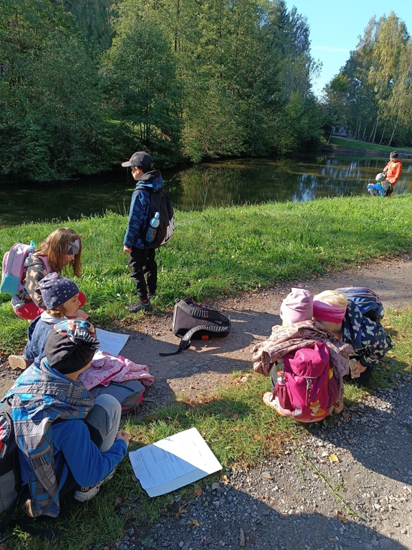 Podzimní vycházka 2.A,B