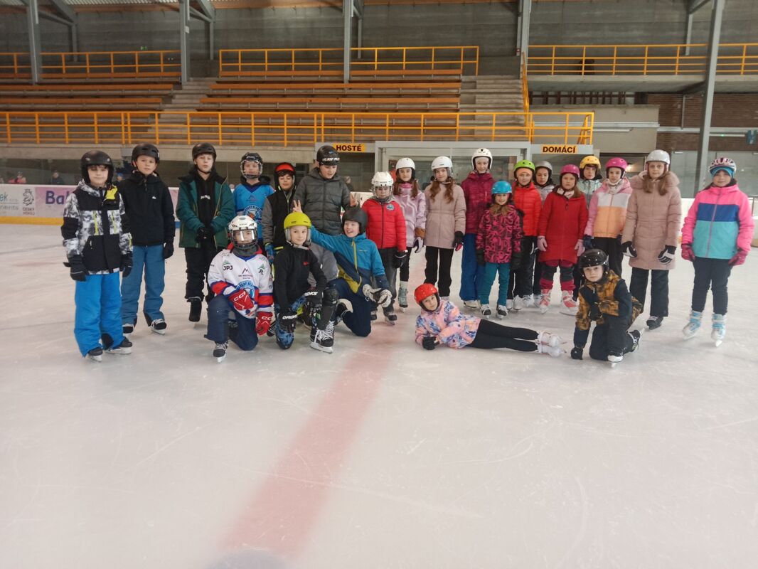 4. a 5.třídy na ledě