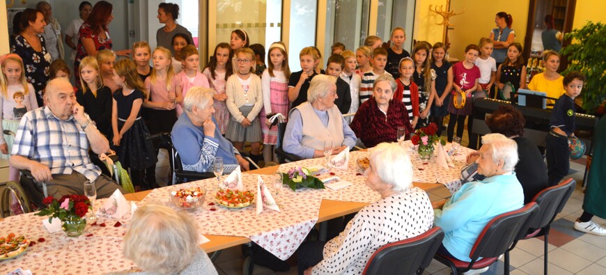 Vystoupení sborečku ke 100. narozeninám